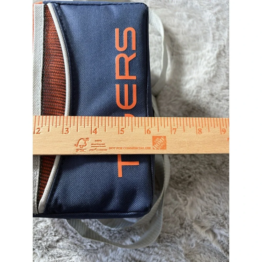 Detroit‎ Tigers small lunch box zip closure carry strap